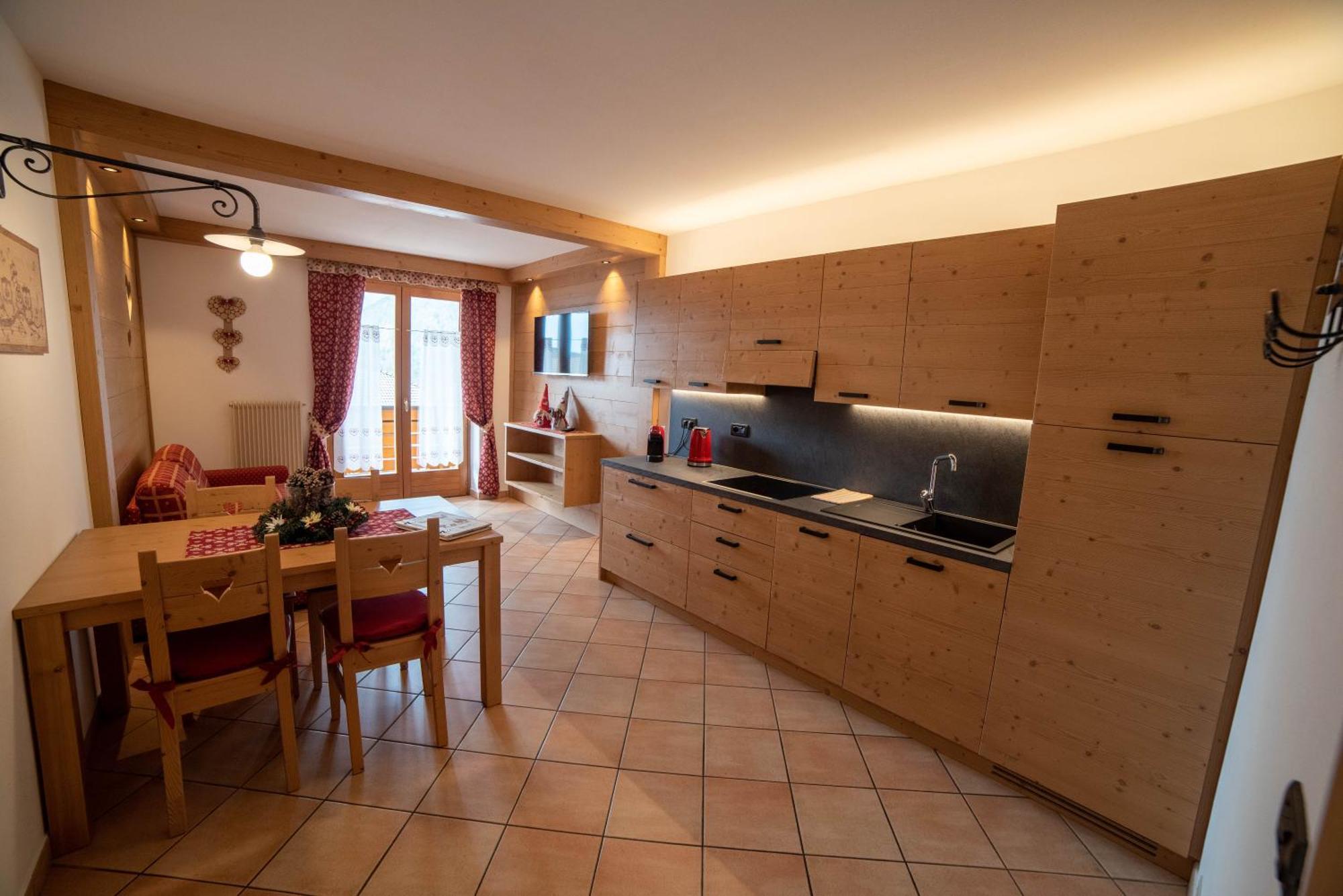 Residence Ronchi Molveno Buitenkant foto