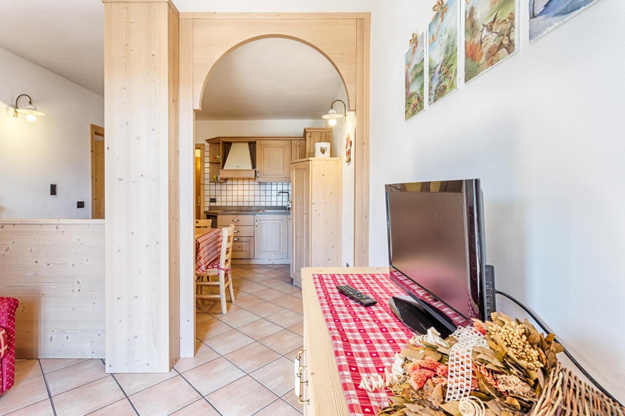 Residence Ronchi Molveno Buitenkant foto